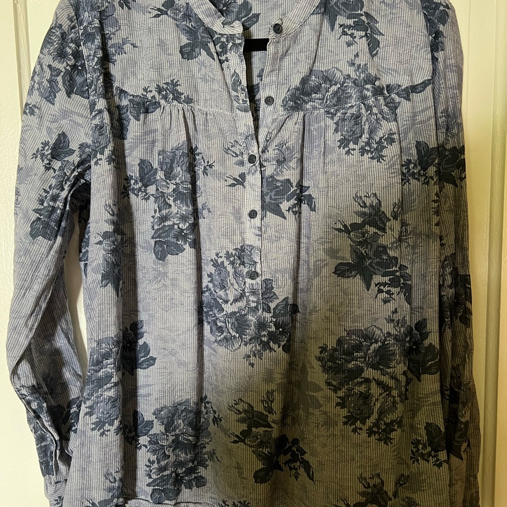 NWOT Lucky Brand top XL